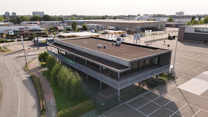 Corridor 15, Veghel