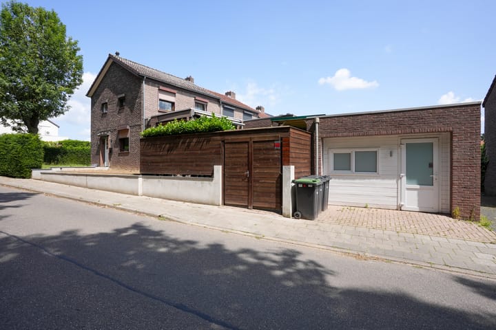 Photo 24 of Iepenstraat 32