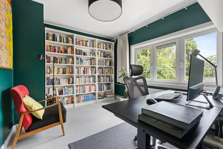 Foto 15 van Van Limburg Stirumlaan 2-A