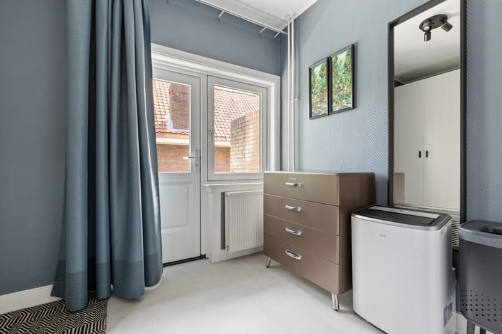 Foto 16 van Van Limburg Stirumlaan 2-A