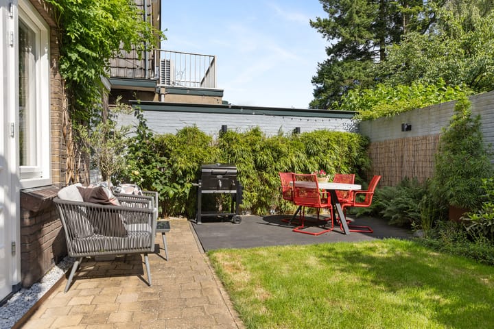 Foto 30 van Van Limburg Stirumlaan 2-A