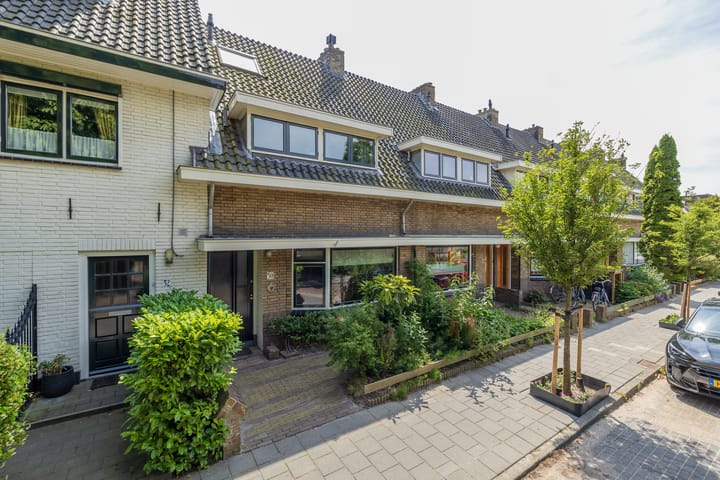 Photo 4 of Duinzichtstraat 50