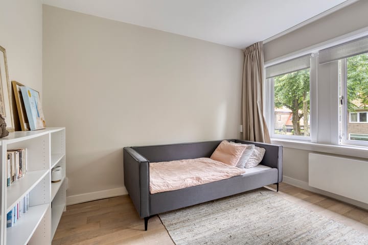 Foto 30 van Ernst Casimirlaan 81