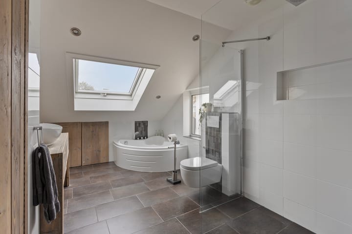 Foto 19 van Vennestraat 13