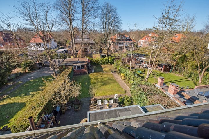 Photo 33 of Bloemcamplaan 22