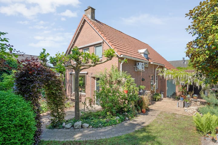 Foto 8 van Stationsweg 15