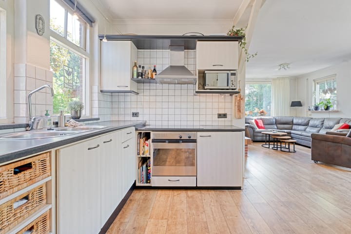 Foto 18 van Stationsweg 15