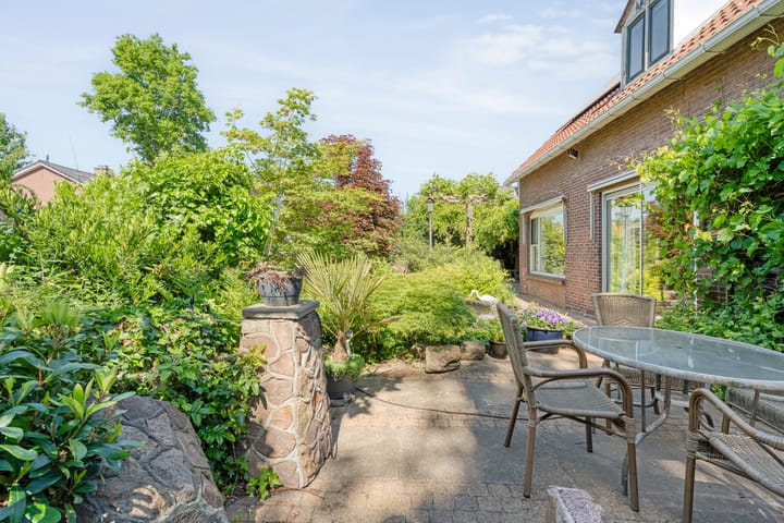 Foto 39 van Stationsweg 15