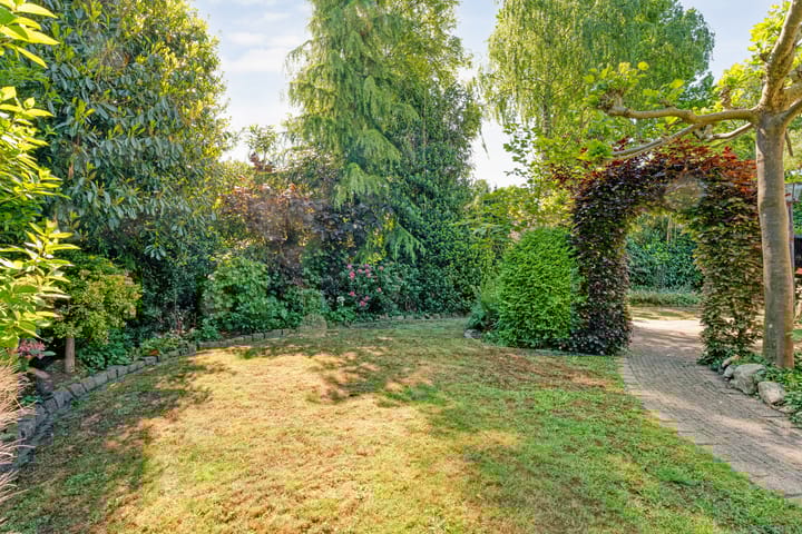 Foto 46 van Stationsweg 15