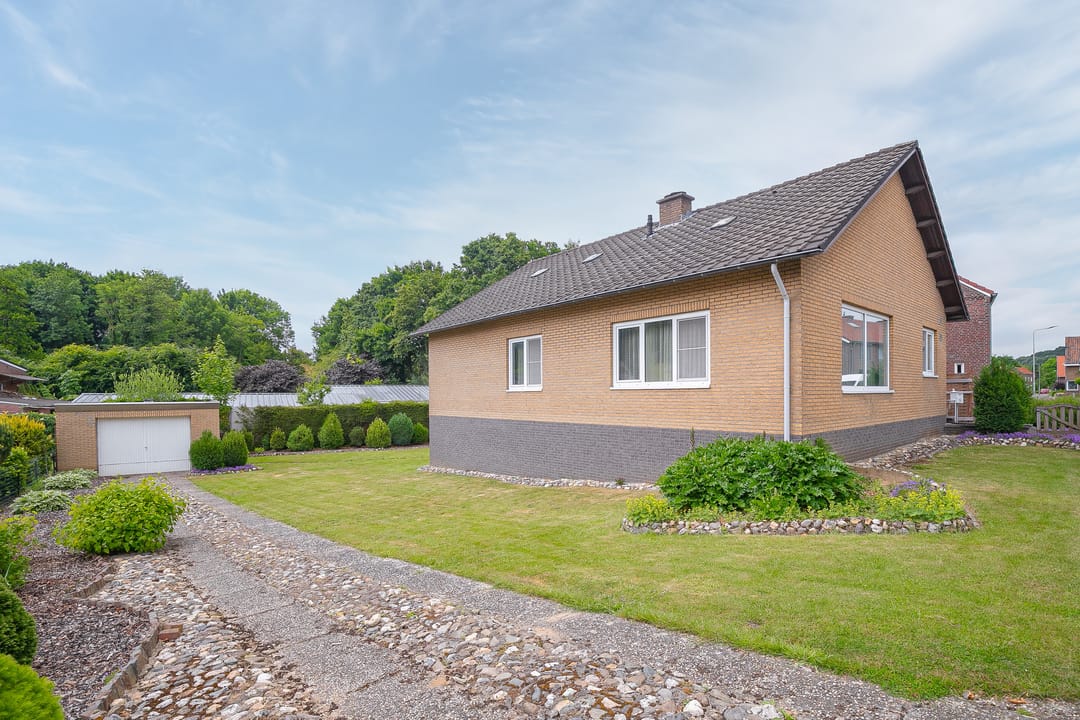 Foto 2 van Hulserstraat 7