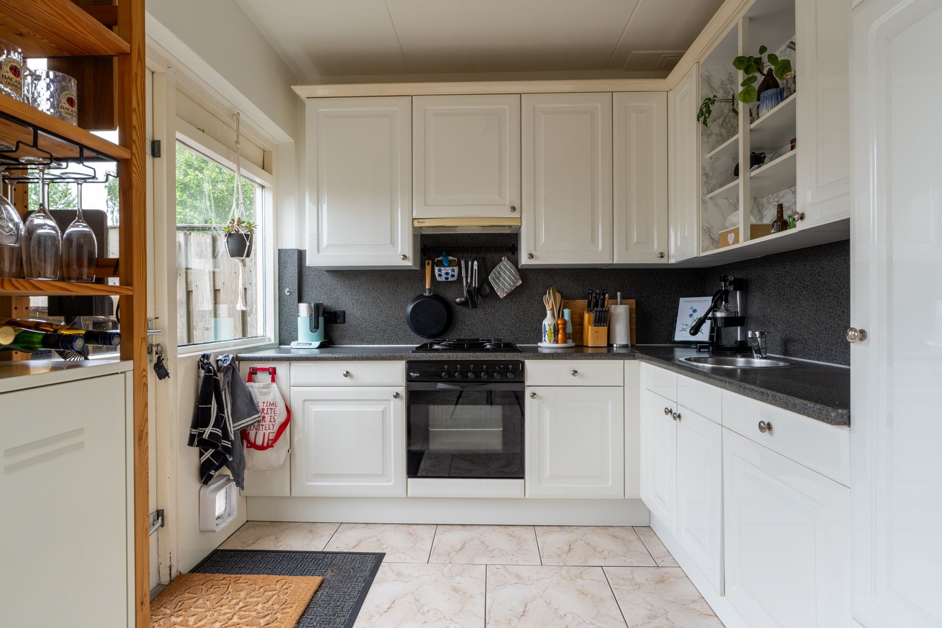 Foto 12 van Merweplein 39