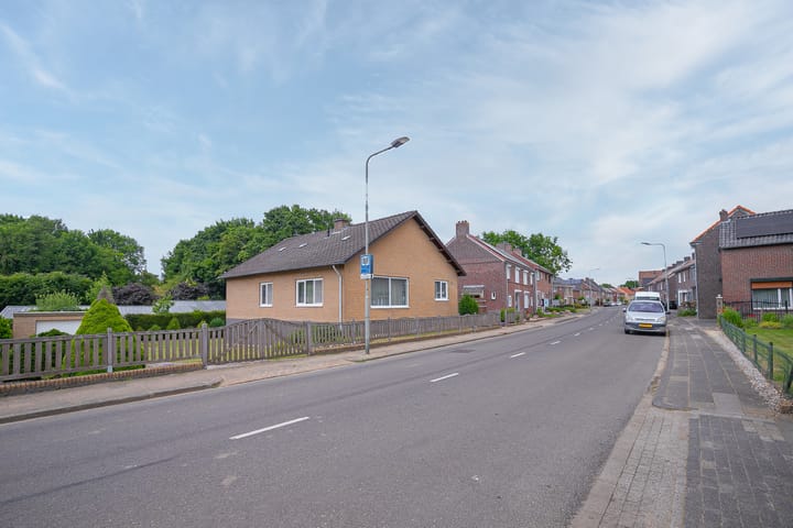 Photo 27 of Hulserstraat 7