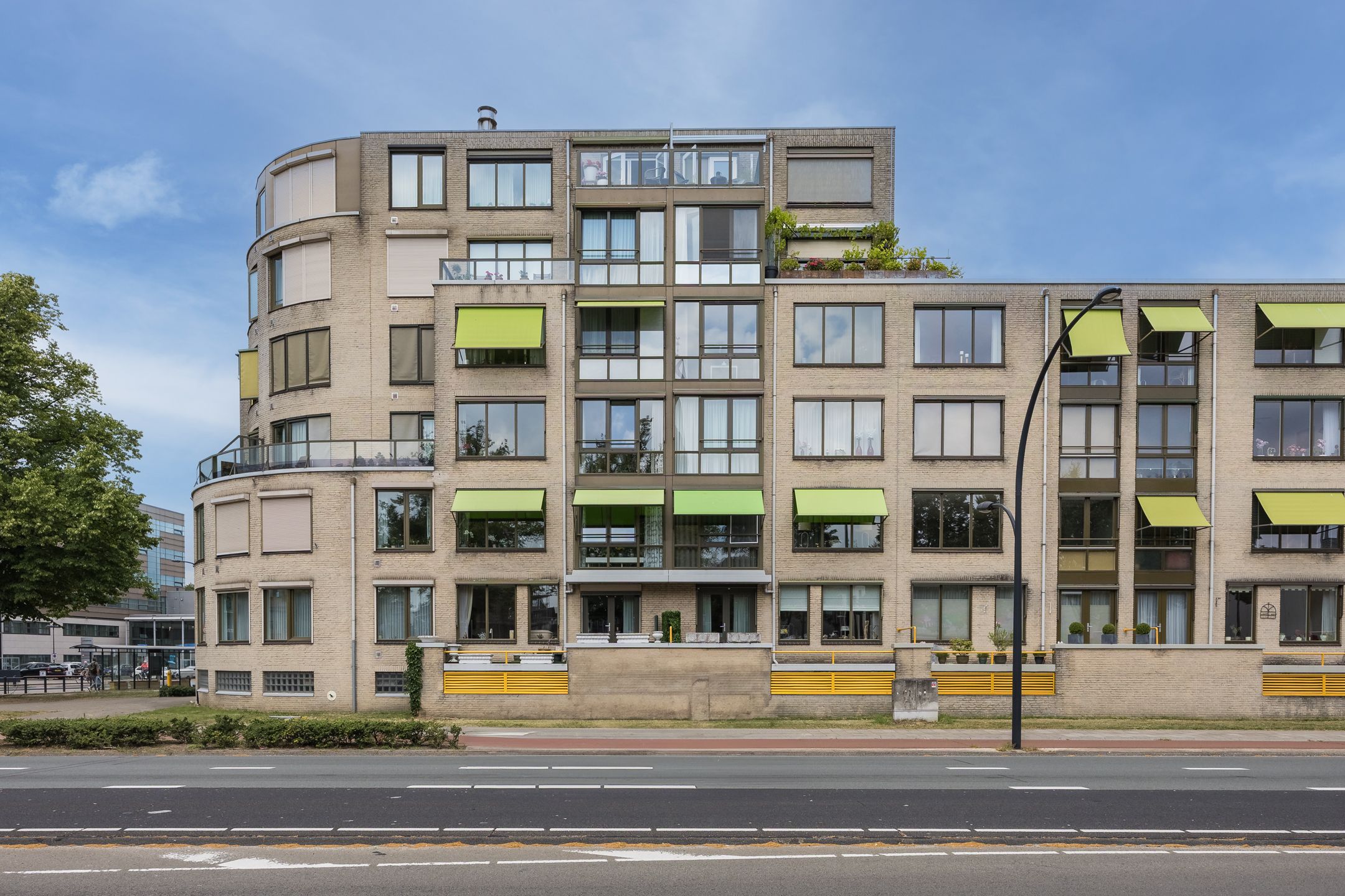 Foto 6 van Bornsestraat 2-P