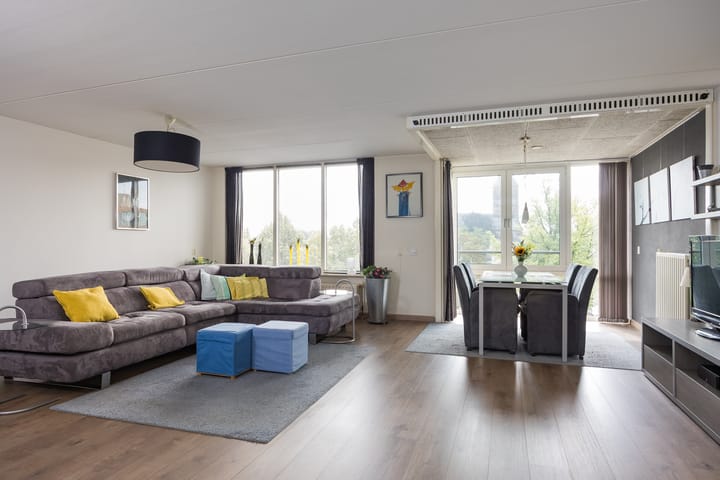 Foto 12 van Bornsestraat 2-P