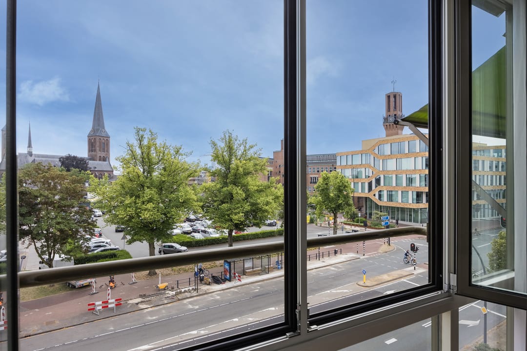 Foto 16 van Bornsestraat 2-P