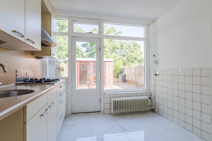 Foto 7 van Van Anrooijstraat 21