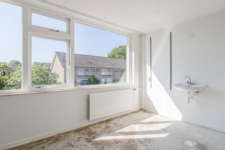 Foto 13 van Van Anrooijstraat 21