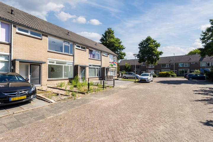 Foto 31 van Van Anrooijstraat 21