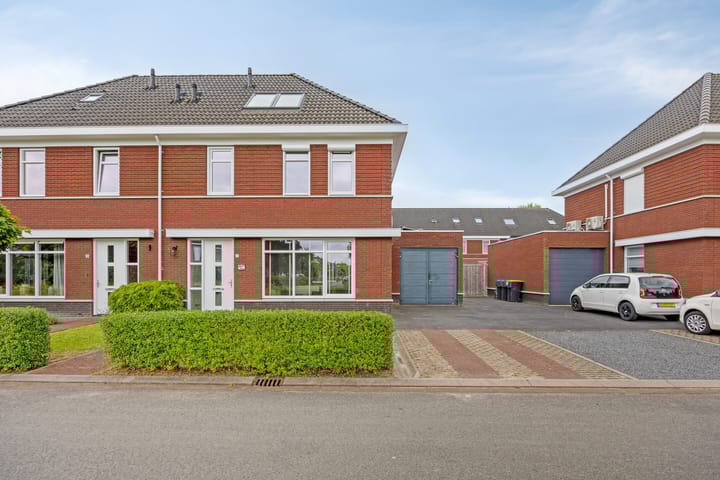 Foto 40 van Botter 6