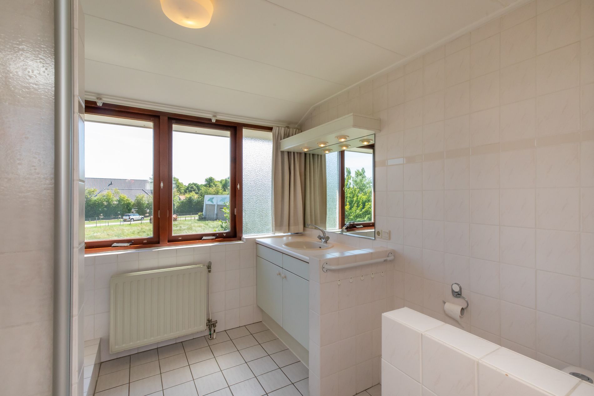 Photo 24 of Westerscheldelaan 1