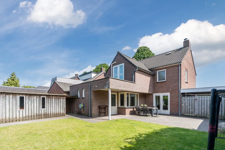 Foto 42 van Kerkstraat 4