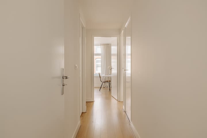 Foto 12 van Barentszstraat 331