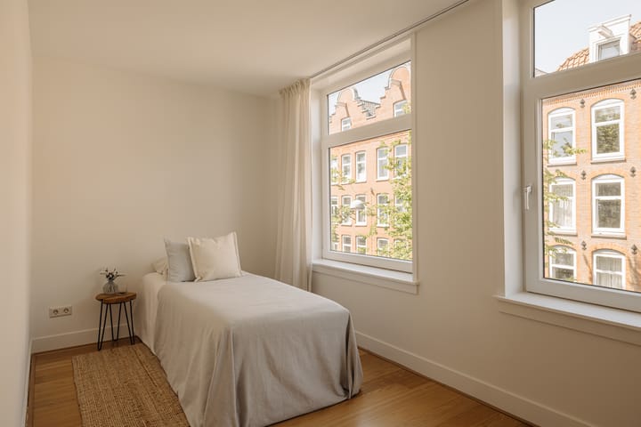 Foto 14 van Barentszstraat 331