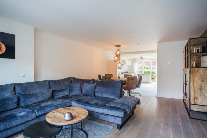 Foto 6 van Versteegstraat 32