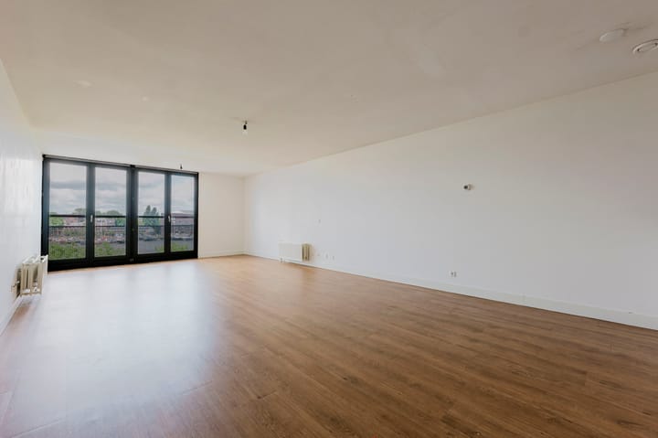 Photo 2 of Baron G.A. Tindalstraat 236