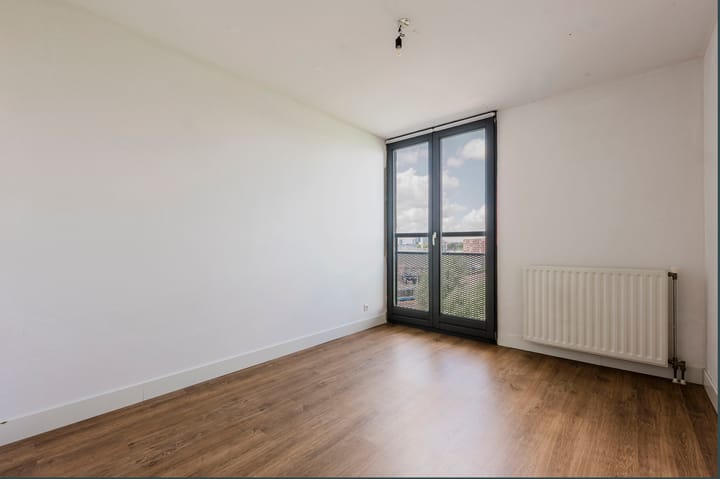 Photo 6 of Baron G.A. Tindalstraat 236