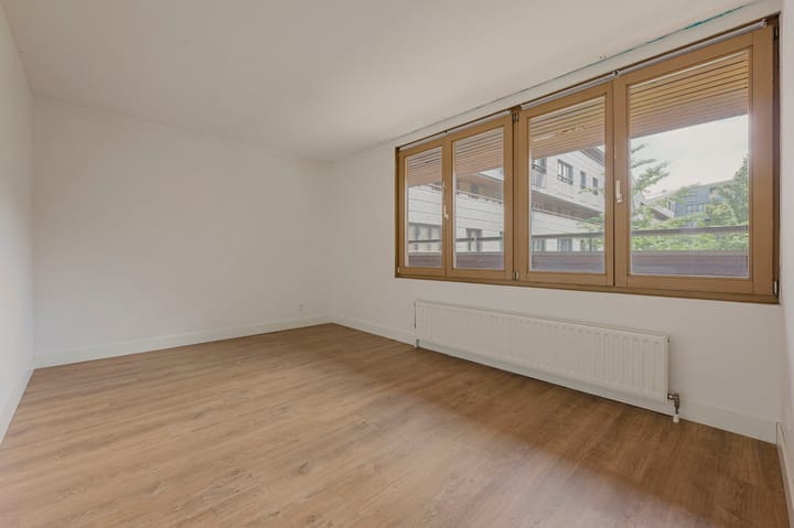 Photo 8 of Baron G.A. Tindalstraat 236