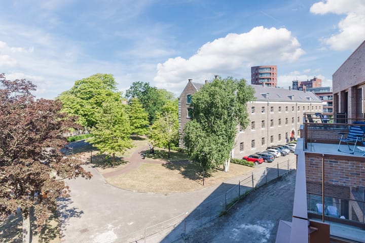 Foto 13 van Isabellastraat 48