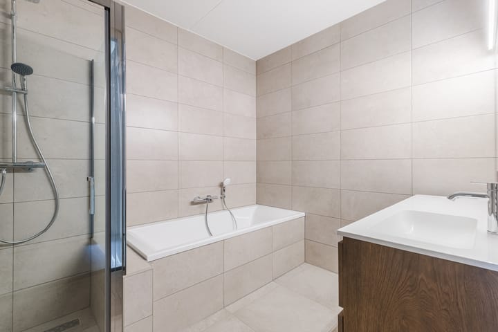 Foto 25 van Isabellastraat 48