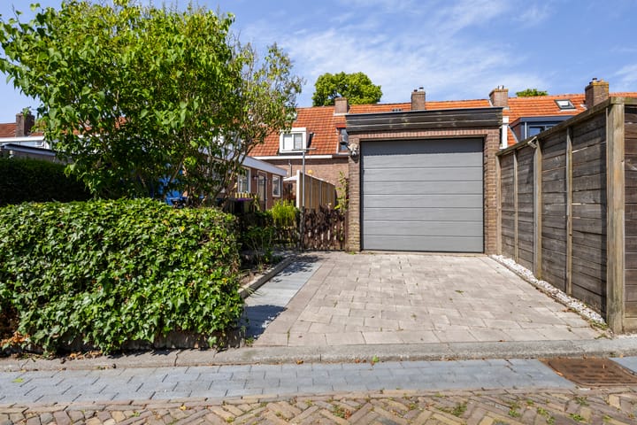 Foto 33 van Merelstraat 59