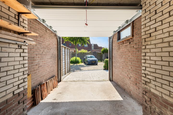 Foto 37 van Merelstraat 59