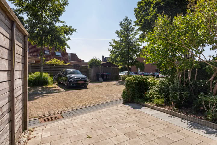 Foto 40 van Merelstraat 59