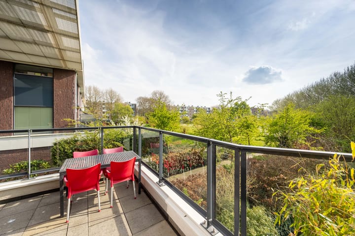 Foto 22 van van Royenstraat 19