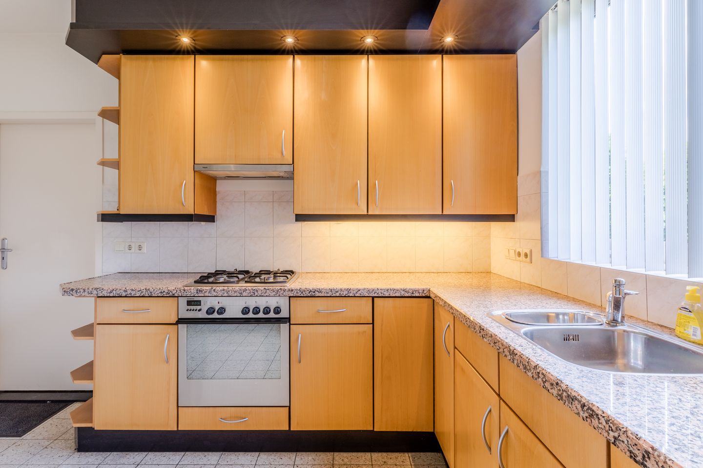 Foto 19 van Gaobertstraat 38