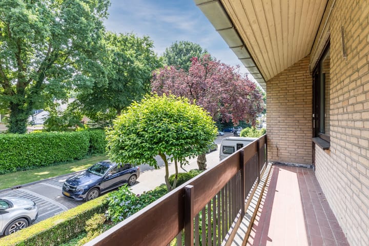 Foto 47 van Gaobertstraat 38