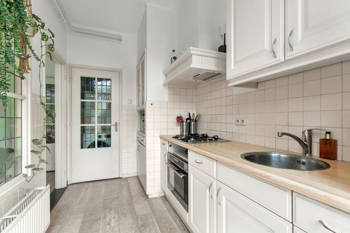 Foto 12 van Bloemerstraat 59