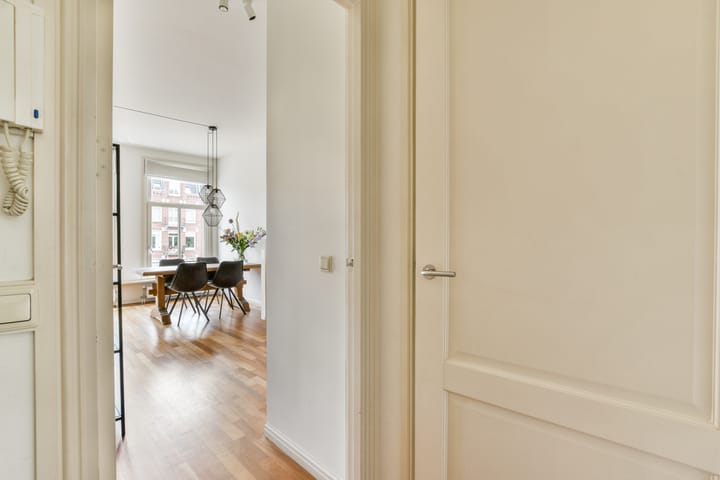 Foto 14 van Linnaeusstraat 12-2