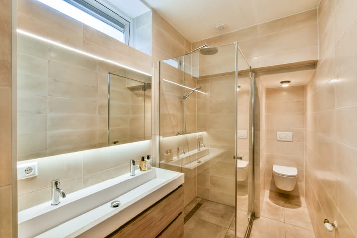 Foto 23 van Linnaeusstraat 12-2