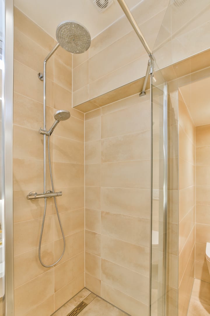 Foto 24 van Linnaeusstraat 12-2