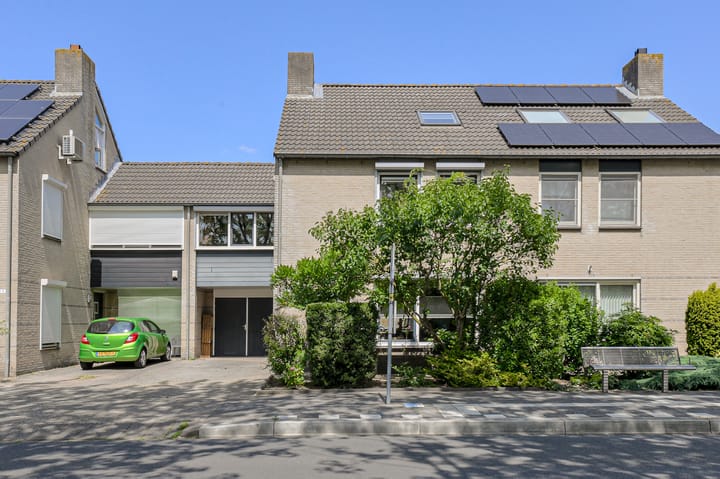 Photo 4 of Komoord 5