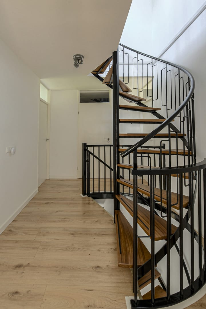 Foto 25 van Komoord 5