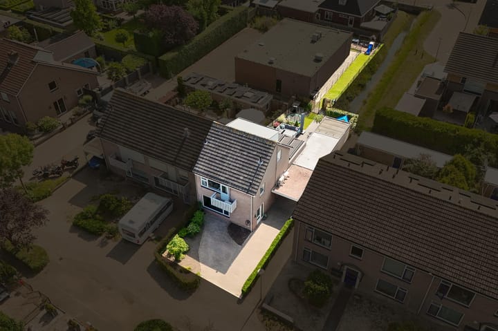 Photo 9 of Morelstraat 13