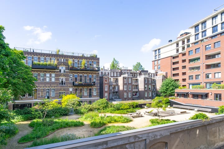 Foto 15 van Marcusstraat 15-2