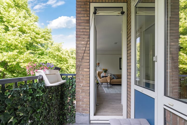 Foto 18 van Sara Burgerhartstraat 46-2