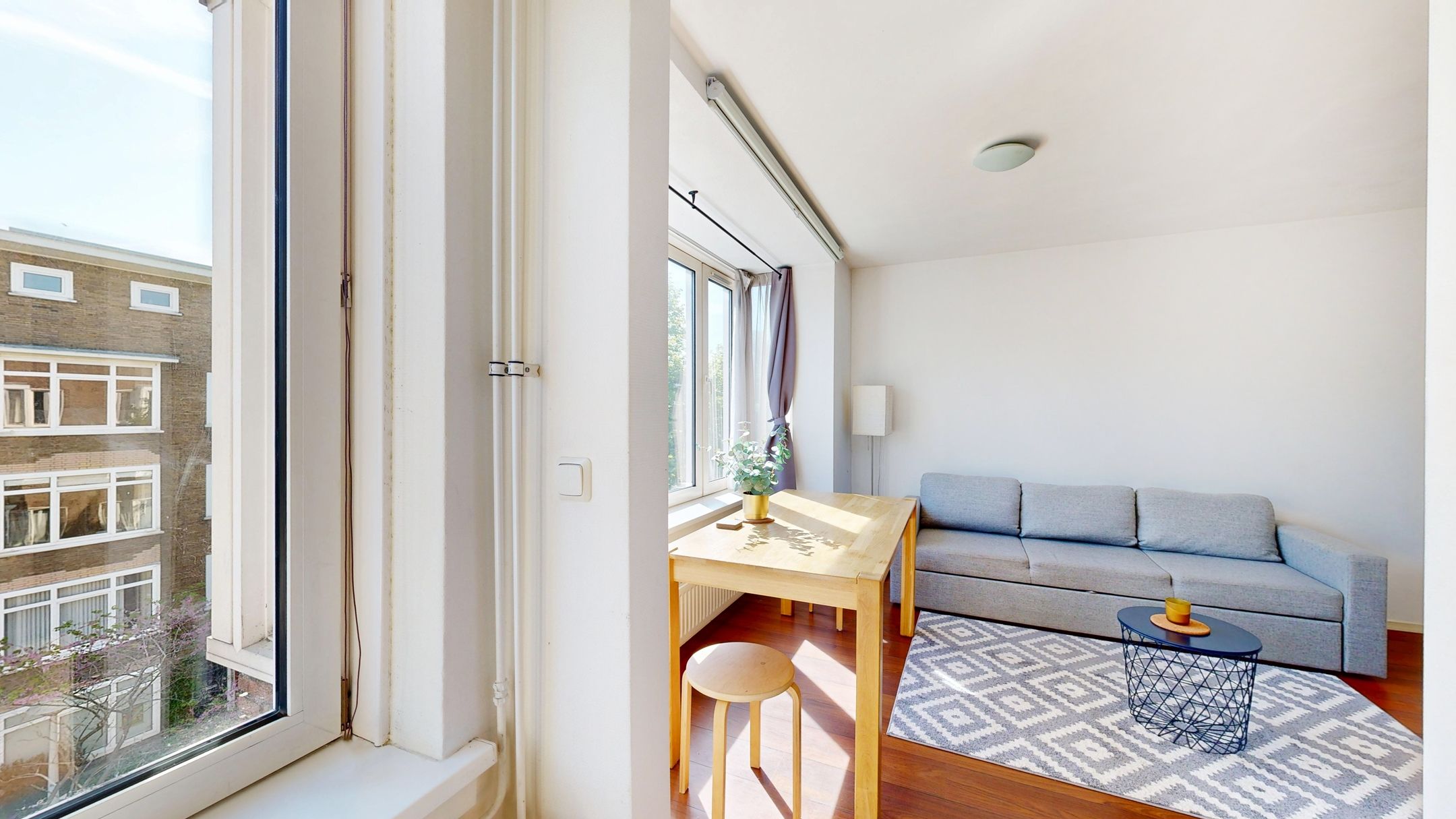 Foto 9 van Esmoreitstraat 31-3