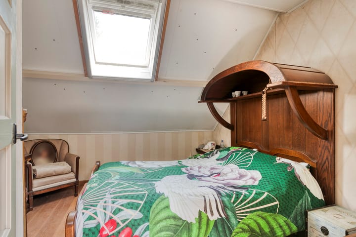 Photo 31 of Hoogoordstraat 9